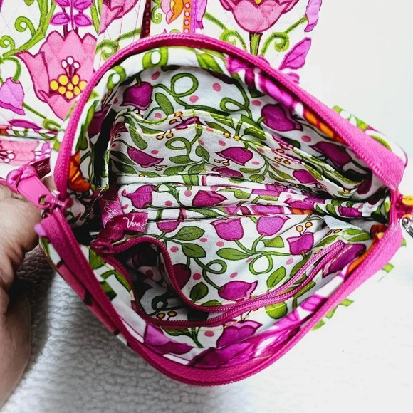 Vera Bradley 3pc tote, wallet & change purse pink floral - Picture 3 of 13